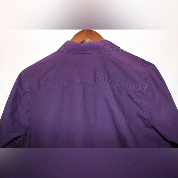 Women’s Disney Winnie the Pooh 100 Acre Woods Friendship Long Sleeve Button Up L - Picture 10 of 16